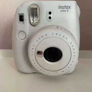 instax camera